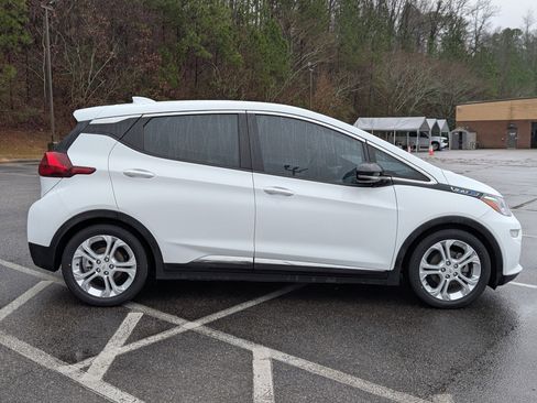 Used 2020 Chevrolet Bolt LT image 10