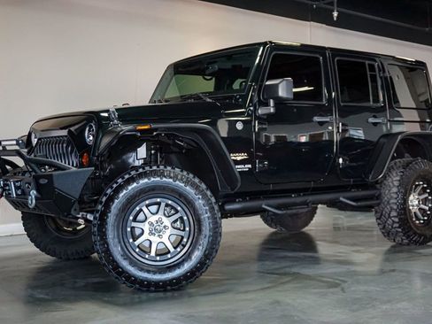 Used 2012 Jeep Wrangler Unlimited Sahara w/ Connectivity Group image 1