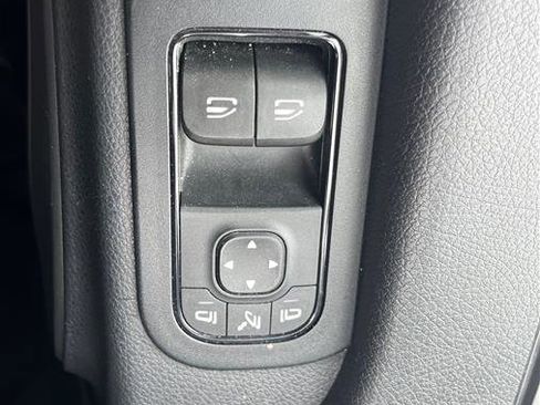 Used 2019 Mercedes-Benz Sprinter 170 image 18
