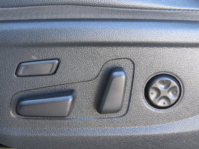 Used 2019 Hyundai Santa Fe FWD image 14