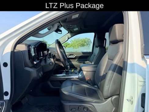 Used 2024 Chevrolet Silverado 1500 LTZ AWD/4WD image 7