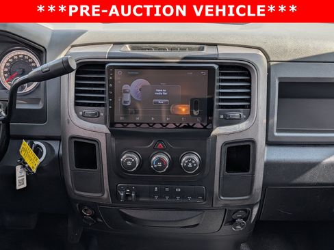 Used 2016 RAM 3500 Tradesman w/ Chrome Appearance Group RWD image 17
