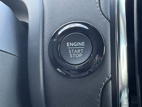 New 2025 Ford Expedition Platinum w/ Stealth Performance Package image 6