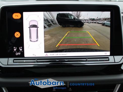 Used 2026 Volkswagen Atlas Peak Edition AWD/4WD image 14