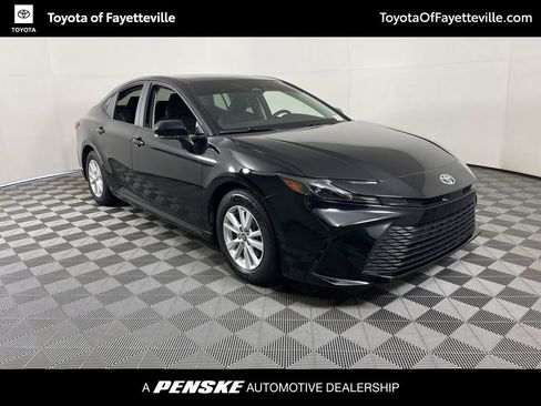 Certified 2025 Toyota Camry LE FWD image 6