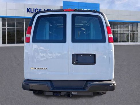 New 2025 Chevrolet Express 3500 w/ Driver Convenience Package RWD image 5