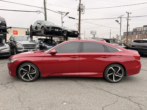 Used 2019 Honda Accord Sport image 7