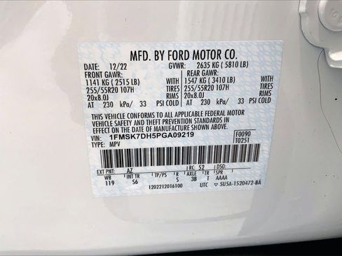 Certified 2023 Ford Explorer XLT w/ Equipment Group 202A image 33