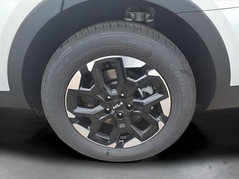 New 2026 Kia Sorento S image 16