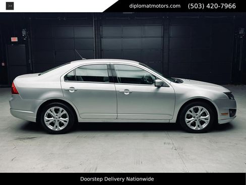 Used 2012 Ford Fusion SE FWD image 8
