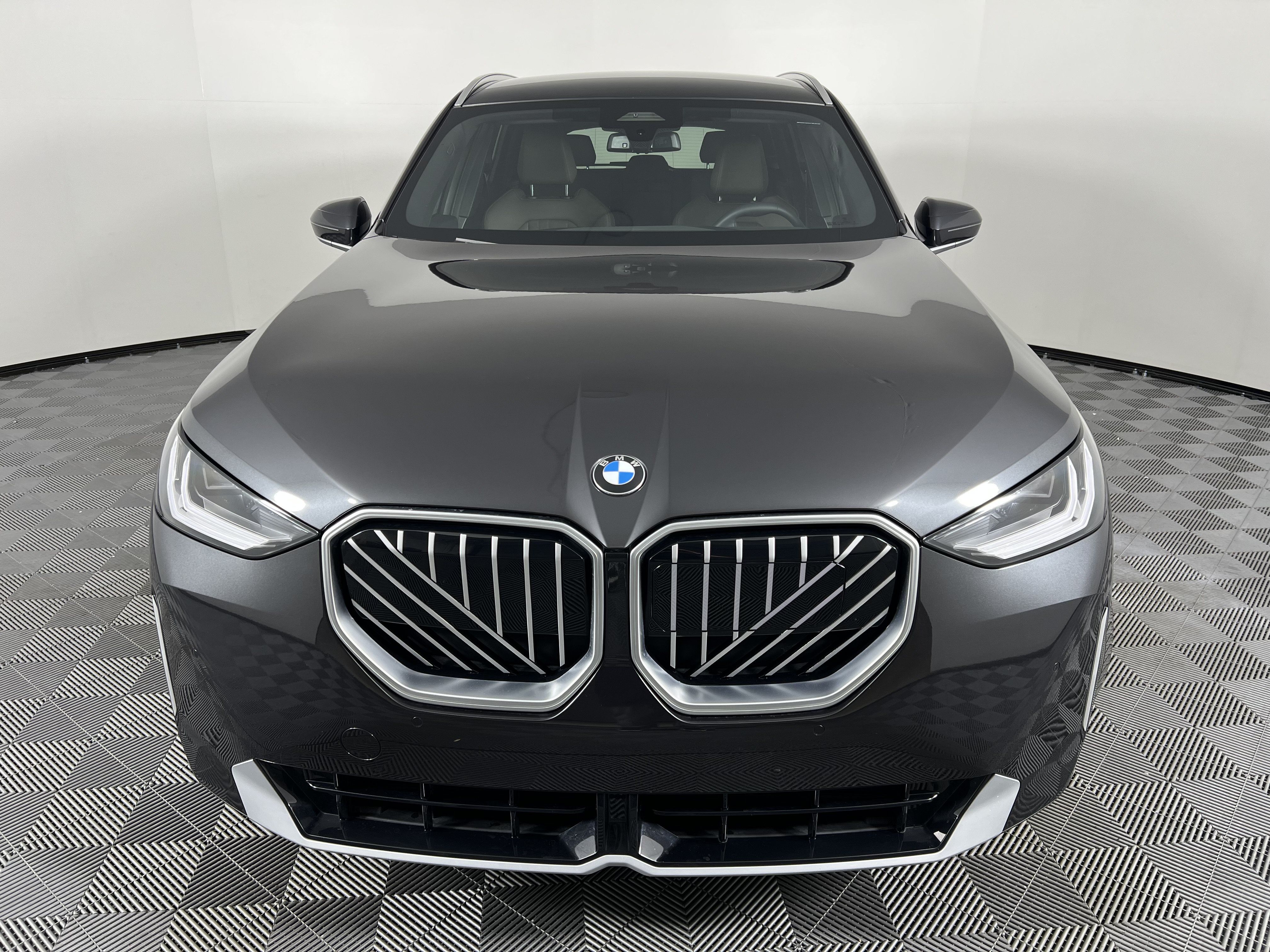 Used 2026 BMW X3 xDrive30i w/ Convenience Package AWD/4WD image 5