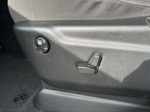 Certified 2022 Jeep Grand Cherokee Laredo E RWD image 17
