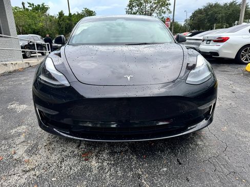 Used 2022 Tesla Model 3 Long Range AWD/4WD image 4