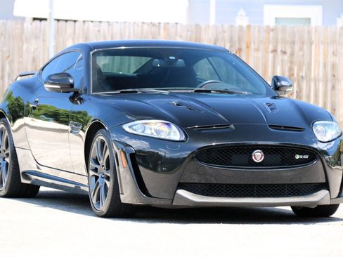 Used 2015 Jaguar XKR R-S RWD image 10