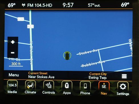 Used 2023 Jeep Wrangler Unlimited Sahara w/ Cold Weather Group AWD/4WD image 35