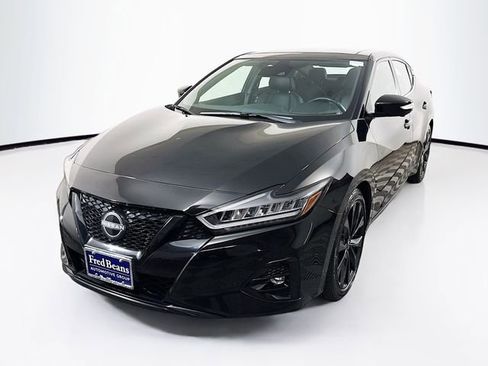 Certified 2023 Nissan Maxima SR w/ Sport Mat Group image 4