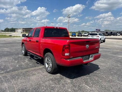 Used 2017 RAM 1500 Express AWD/4WD image 5