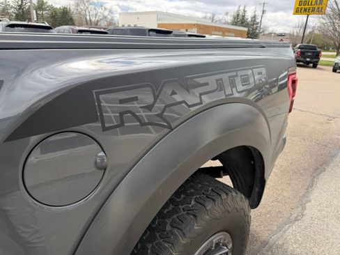 Used 2018 Ford F150 Raptor w/ Equipment Group 802A Luxury AWD/4WD image 26