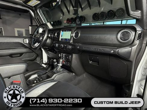 Used 2021 Jeep Wrangler Unlimited Rubicon 4xe w/ Steel Bumper Group AWD/4WD image 19