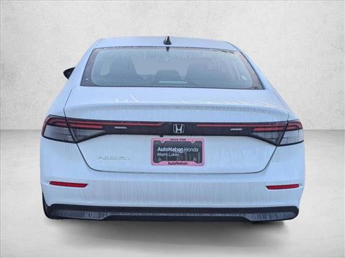 New 2025 Honda Accord SE image 7