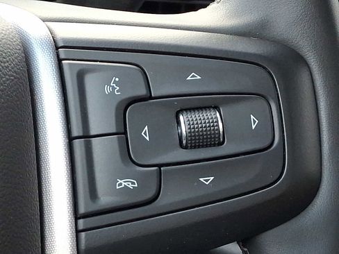 Used 2023 GMC Sierra 1500 Elevation image 23