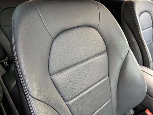 Used 2017 Mercedes-Benz GLC 300 4MATIC Coupe image 20