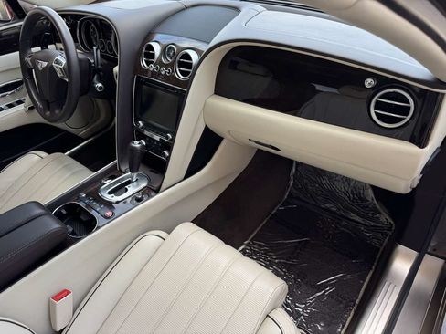Used 2014 Bentley Flying Spur W12 AWD/4WD image 23