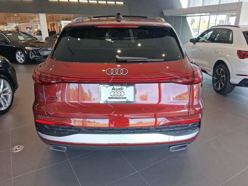 Used 2025 Audi Q5 Premium Plus image 8