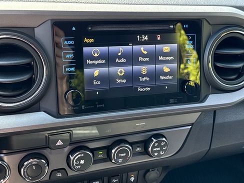 Used 2019 Toyota Tacoma TRD Off-Road AWD/4WD image 27