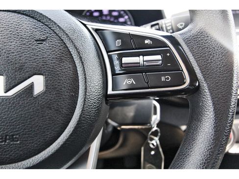 Used 2023 Kia Forte LXS FWD image 19