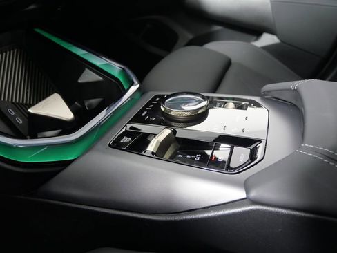 Certified 2025 BMW X3 xDrive30i w/ Convenience Package image 24