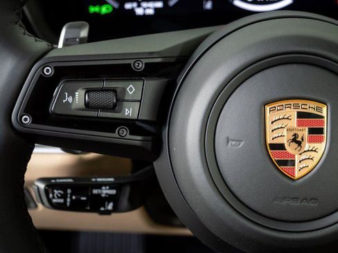 Certified 2026 Porsche Cayenne Coupe AWD/4WD image 10