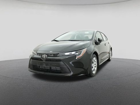 New 2026 Toyota Corolla LE image 32