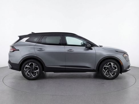 Used 2024 Kia Sportage LX FWD image 11