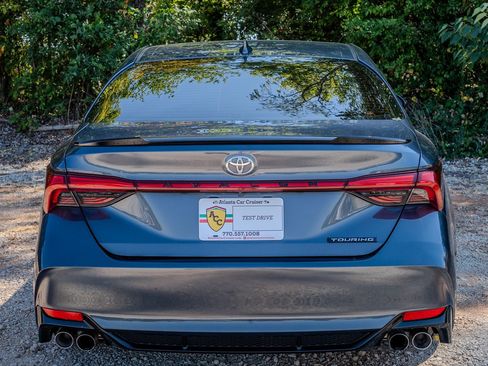Used 2019 Toyota Avalon Touring w/ All Weather Liner Package FWD image 4
