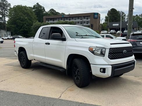 Used 2020 Toyota Tundra SR5 w/ SX Package RWD image 3
