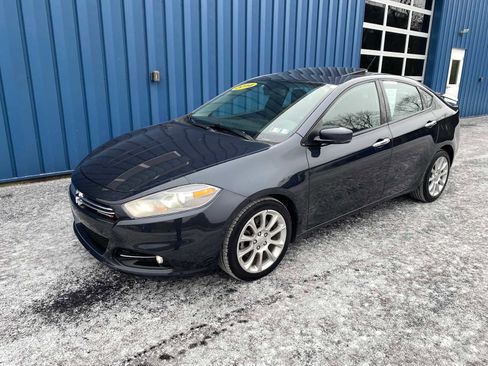 Used 2014 Dodge Dart Limited w/ Technology Group image 2