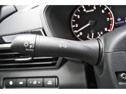 Used 2026 Nissan Altima 2.5 SR w/ SR Premium Package image 17