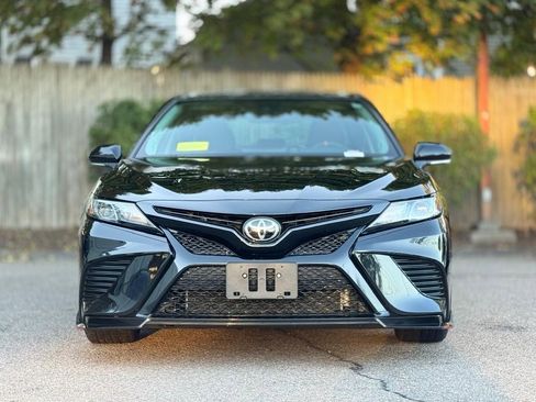Used 2024 Toyota Camry image 9