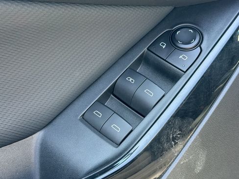 Used 2025 Chevrolet Equinox LT w/ Convenience Package II FWD image 28