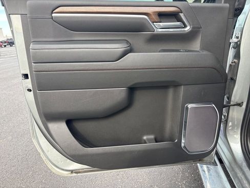 Used 2024 Chevrolet Silverado 3500 High Country w/ High Country Premium Package image 44