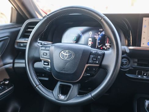 Certified 2024 Toyota Crown w/ Carpet Mat Package (TMS) AWD/4WD image 17