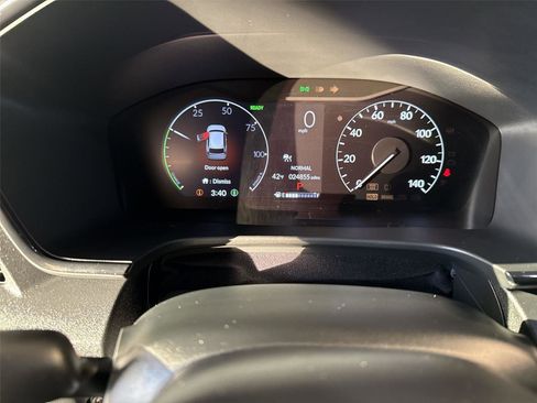 Used 2023 Honda CR-V Sport image 10