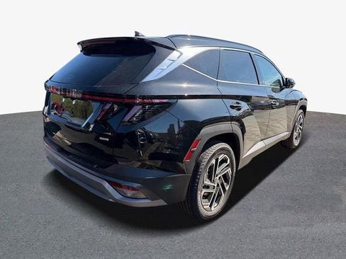 New 2026 Hyundai Tucson Limited AWD/4WD image 3
