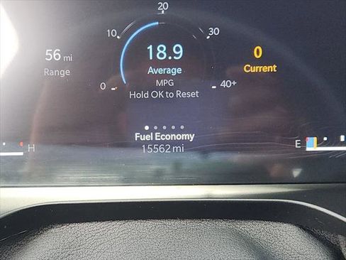 Certified 2025 Jeep Grand Cherokee Limited w/ Black Appearance Package image 34