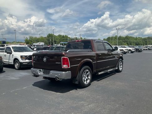 Used 2015 RAM 1500 Laramie w/ Convenience Group AWD/4WD image 5