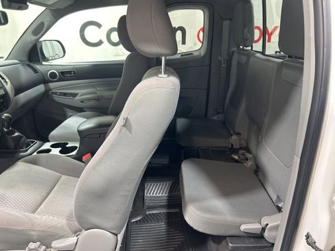 Used 2012 Toyota Tacoma 4x4 Access Cab V6 image 21