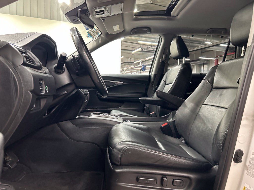 Used 2022 Honda Pilot Special Edition image 9