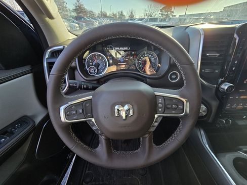 Used 2025 RAM 1500 Laramie image 13