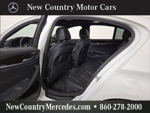 Used 2020 BMW 530e xDrive 530e xDrive iPerformance w/ Premium Package image 16